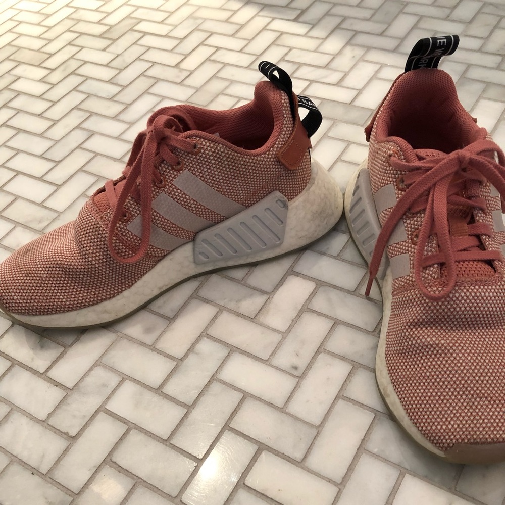 Pink adidas NMD - Picture 2 of 4